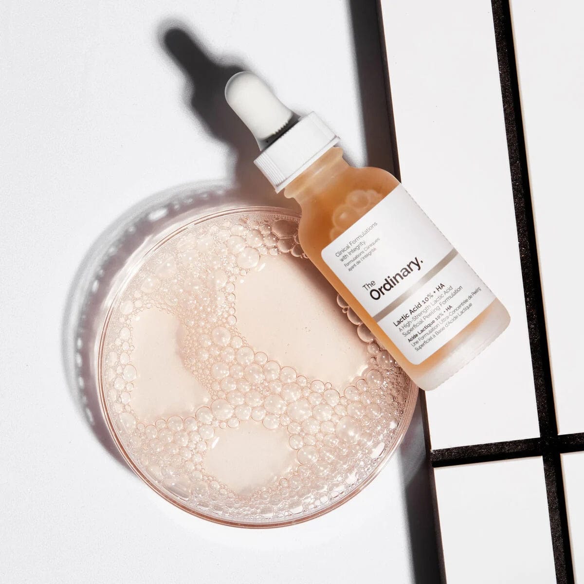 The Ordinary_Lactic Acid 10% + HA 2% Exfoliating Serum.